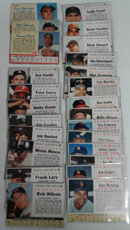 lot 1160 image: Lot of Over 25 Original 1960, 61, 62 Post Cereal Baseball Cards with Hall of Famers