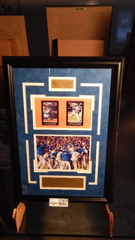 lot 17970 image: KANSAS CITY ROYALS 2015 WORLD SERIES COME BACK KINGS