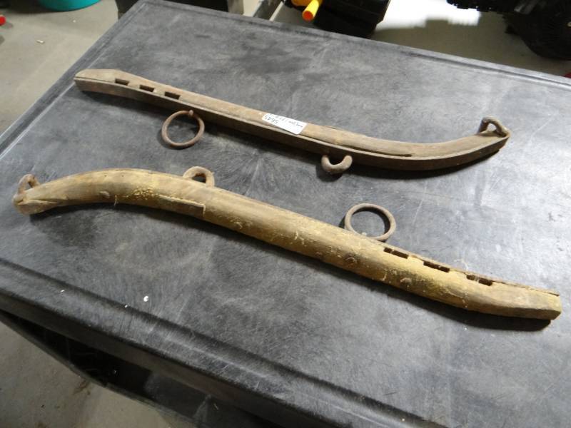 lot 5645 image: Horse haynes.