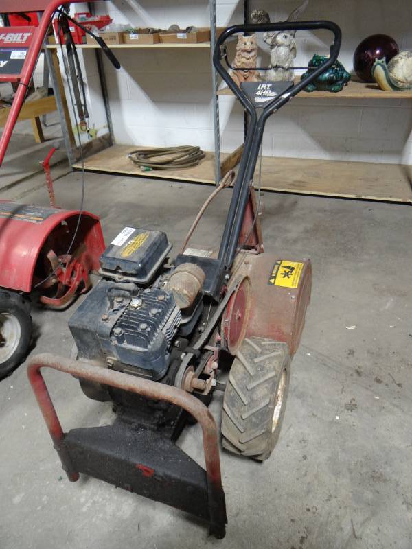 lot 5650 image: Snapper I.R.T 4 HP.