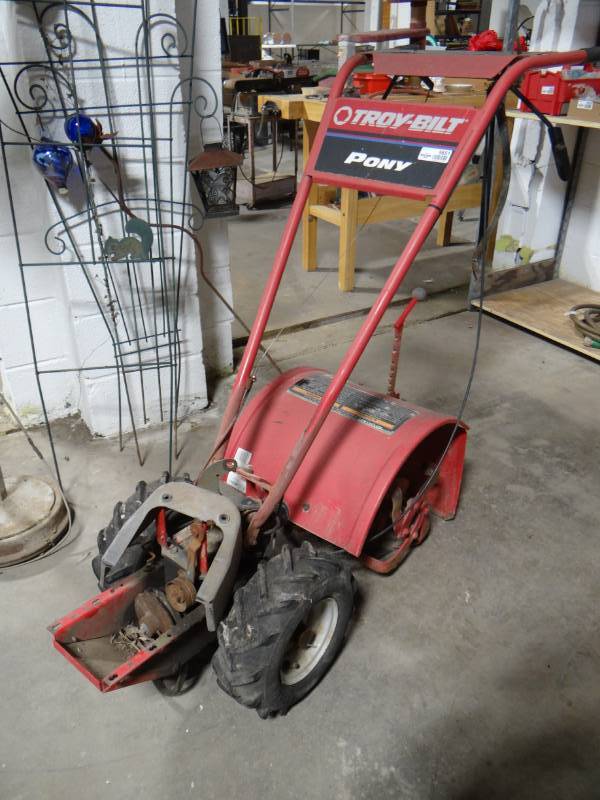 lot 5651 image: Troy bilt pony tiller , no engine.