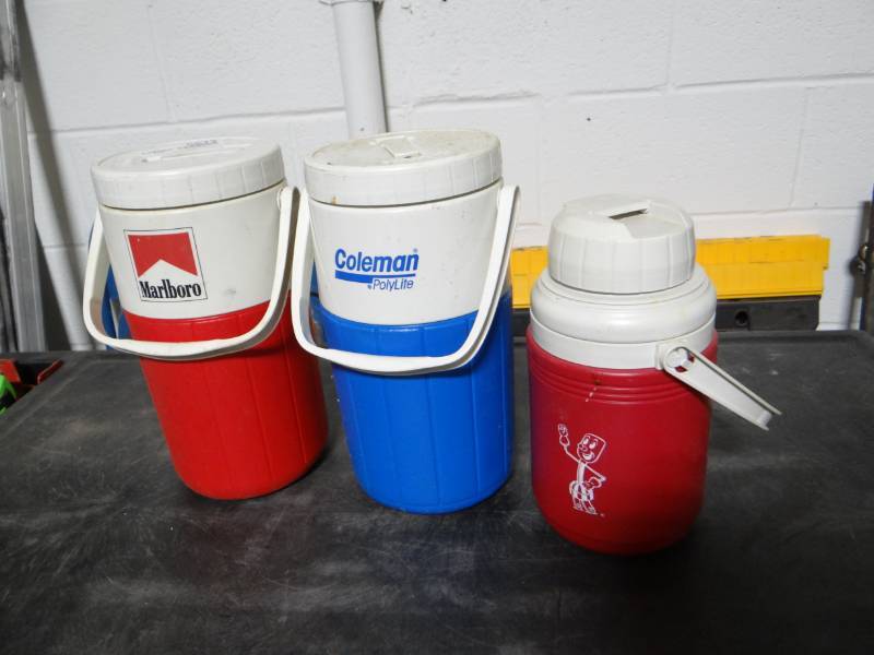 lot 5672 image: 3 drinking coolers