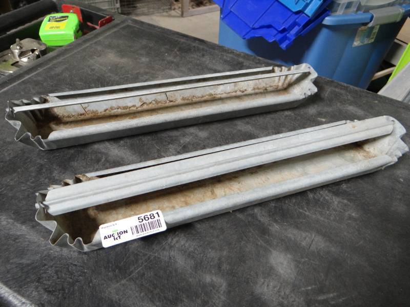 lot 5681 image: 2 small chicken trough.