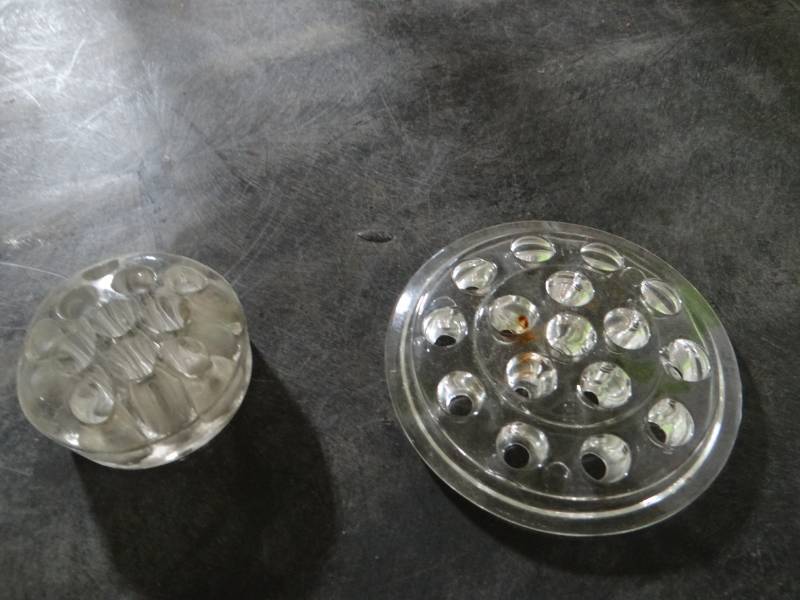 lot 5704 image: 2 Glass flower frogs.