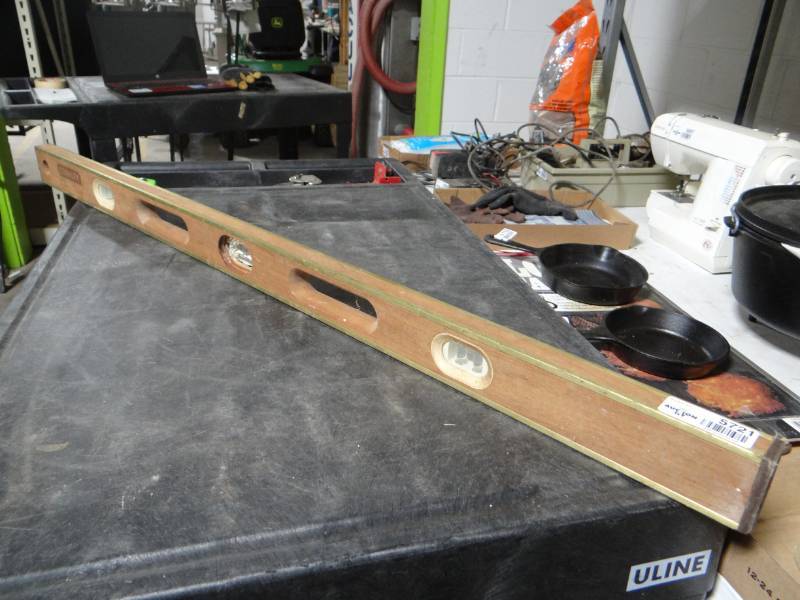 lot 5721 image: 48 Stanley wood level.