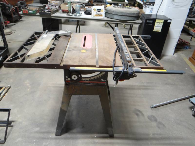 lot 5775 image: Craftsman 10 belt drive table saw 3 hp.