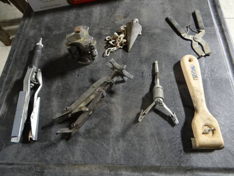 lot 5791 image: Plumbing bob, craftsman ridge reamer, disk break cylinder hone.