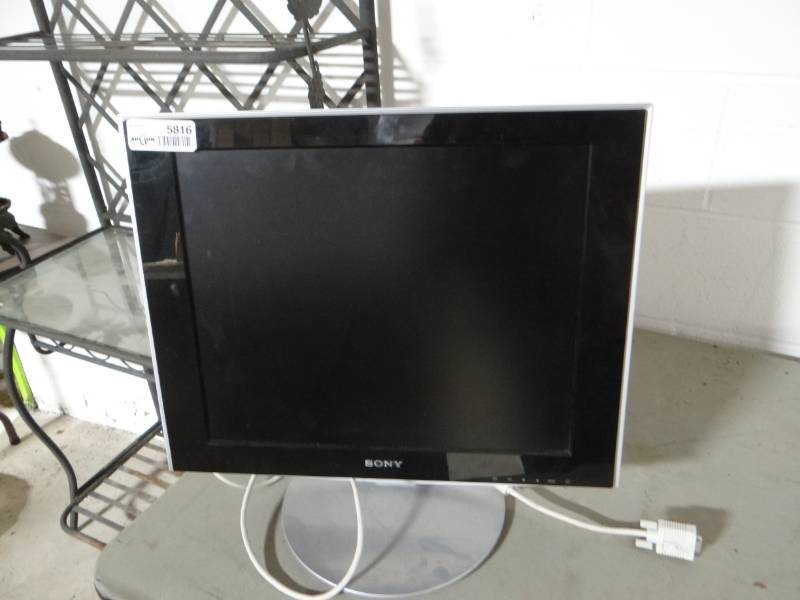 lot 5816 image: Sony monitor