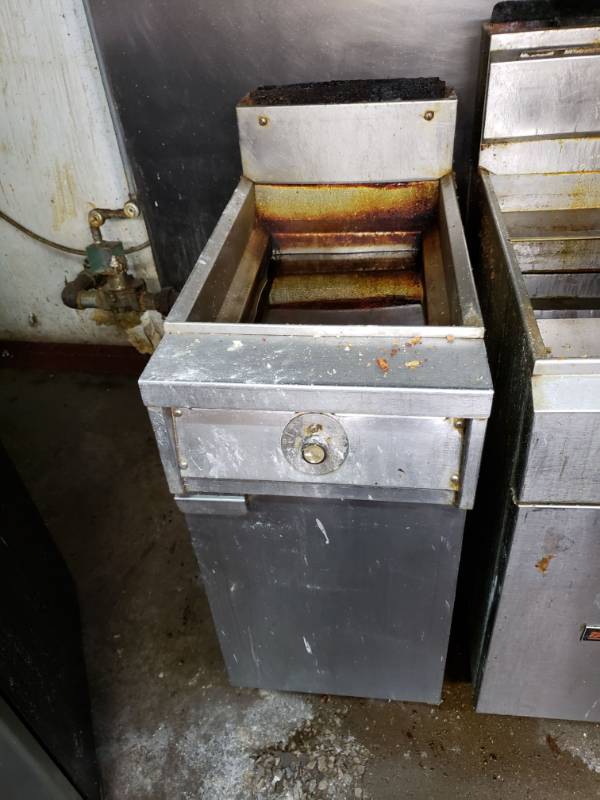 lot 2241 image: Hobart Deep Fat Fryer