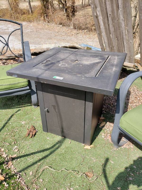 lot 2271 image: Black Metal Propane Fire Pit