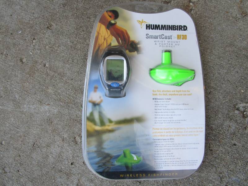 lot 13121 image: Humminbird Smart Cast Wrist Mount RF30