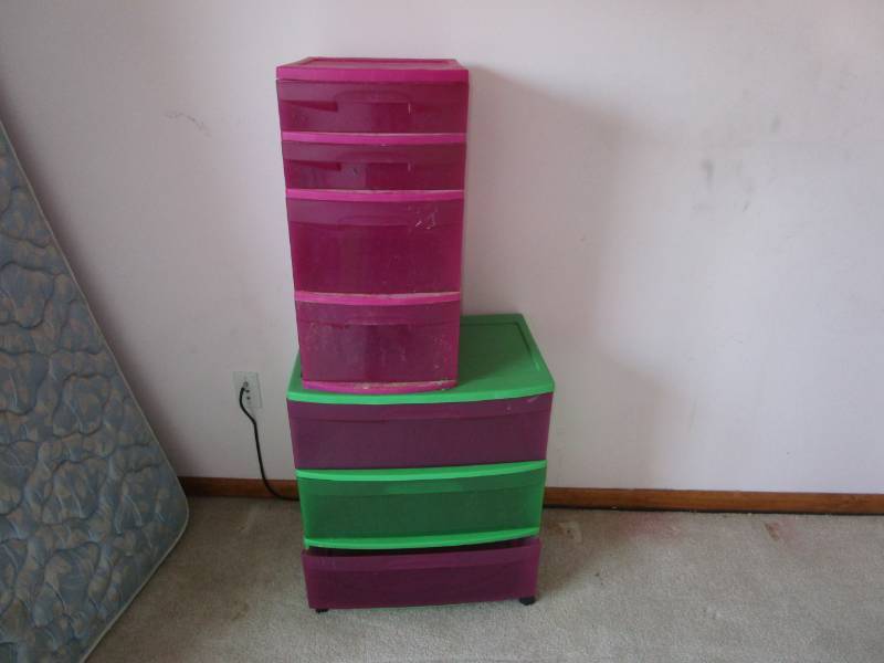 lot 13172 image: Two Plastic Storage Cabinets