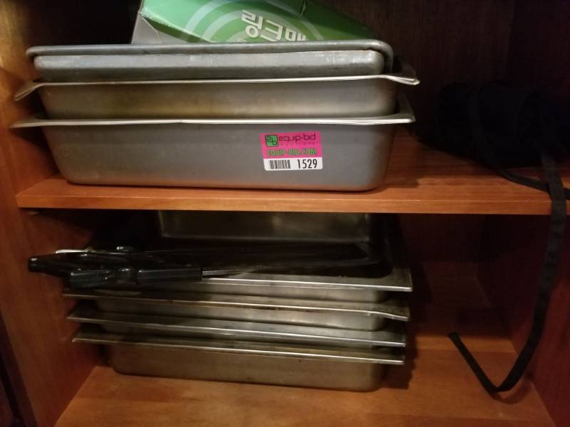 lot 1529 image: Chaffing Dish Pans, Dishes and More