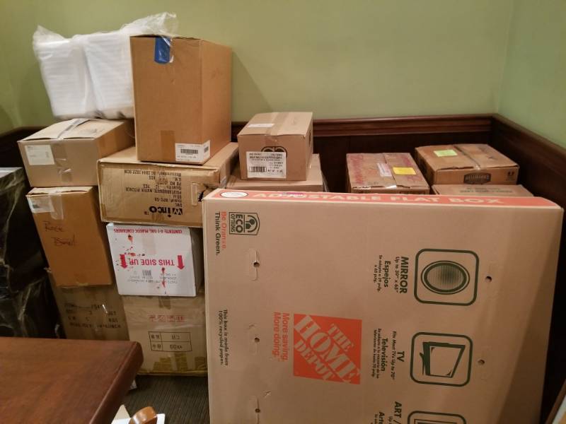 lot 1570 image: Various Restaurant Equipment Including Samsung TV, Plastic Trays, Sushi Trays