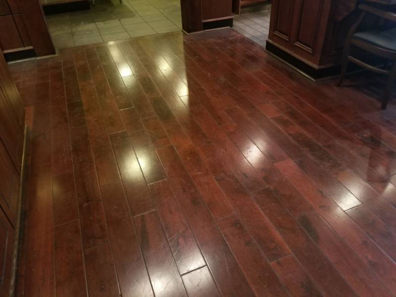 lot 1580 image: Hardwood Flooring