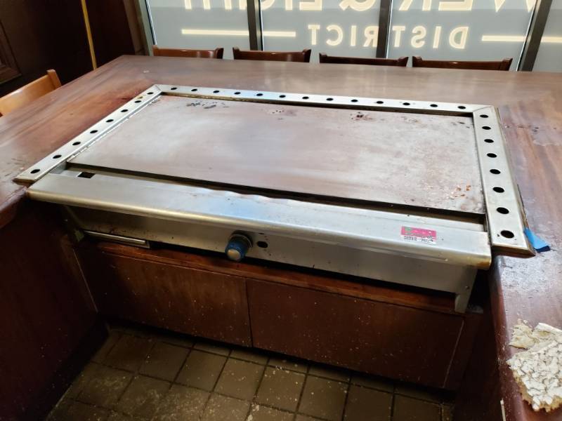 lot 2033 image: Imperial Teppan-Yaki Griddle Model# ITY-48