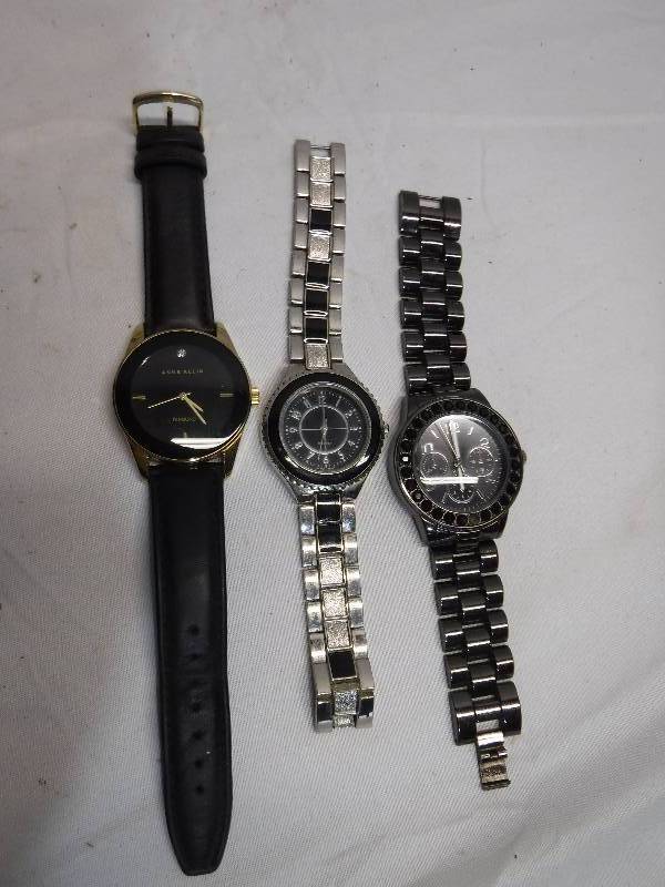lot 1226 image: 3 watches