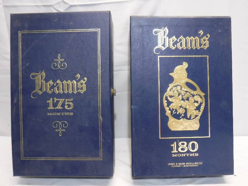 lot 1329 image: 1 Blue and 1 silver decanters