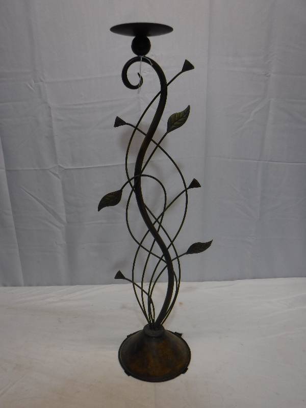 lot 1441 image: 28 inch tall candle holder