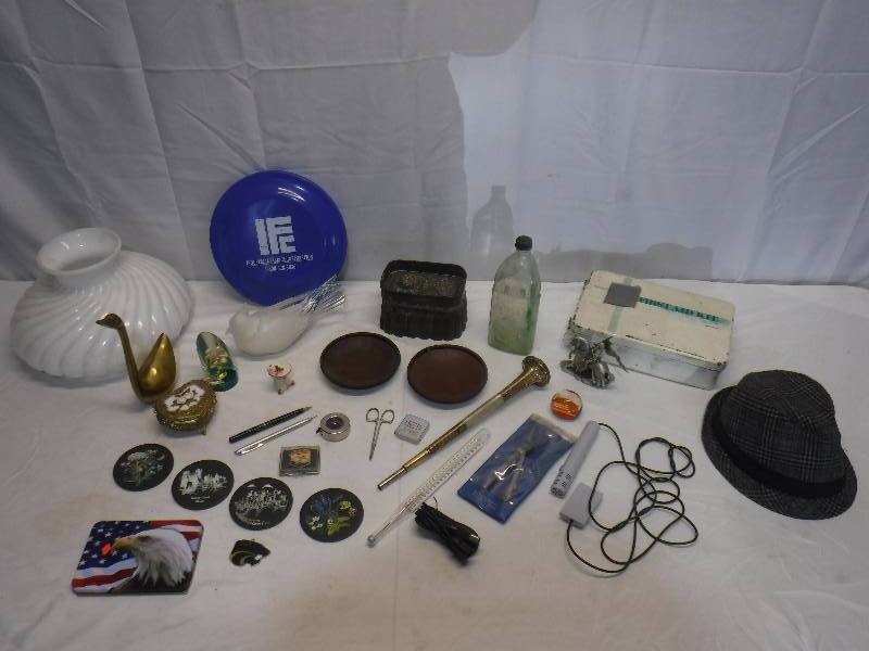 lot 1455 image: Fedora hat, trinket box and more