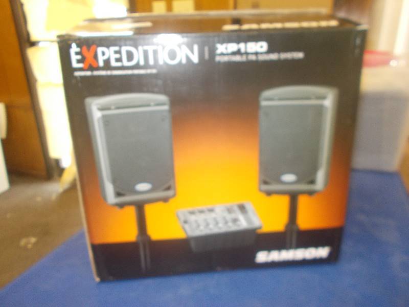 lot 6281 image: Samson Technologies Expedition XP150 150W Portable PA