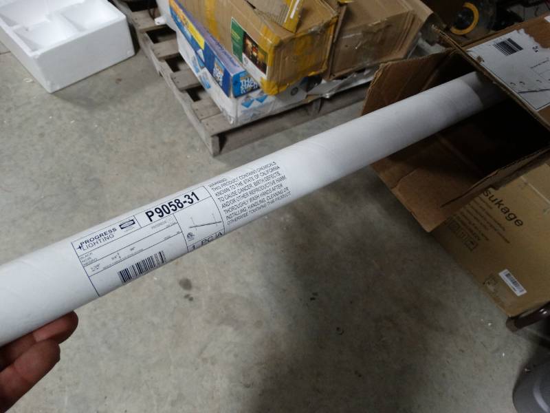 lot 19012 image: Progress lighting LED light display