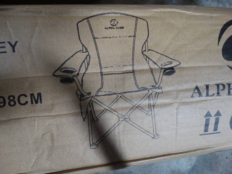 lot 19044 image: Big boy XL chair