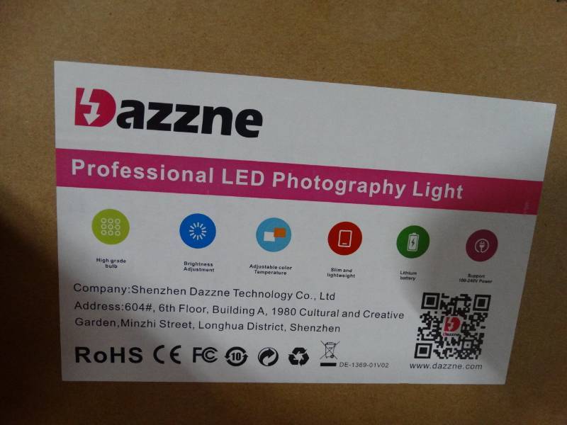 lot 19053 image: 3 professional led photography lights