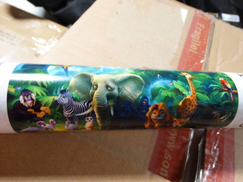 lot 19061 image: Safari wall paper