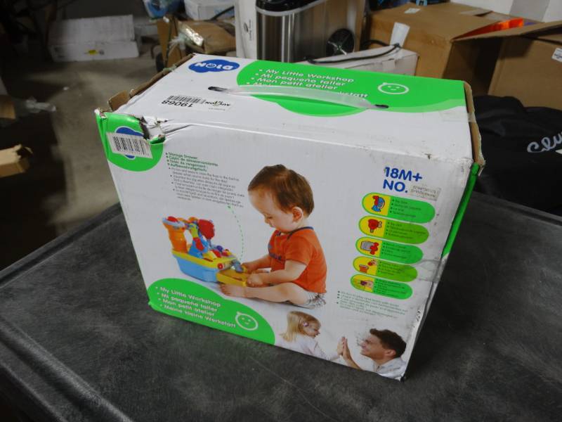 lot 19068 image: Hola kids toy