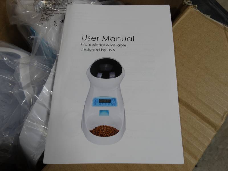 lot 19084 image: Homdox automatic pet feeder