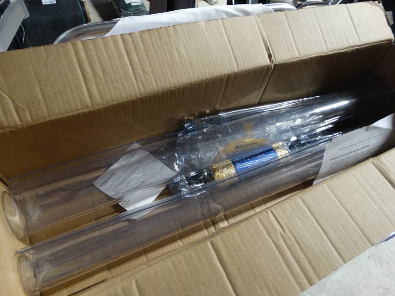 lot 19144 image: Clear table cloth