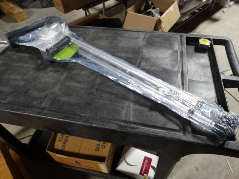 lot 19167 image: Pair of life crutches