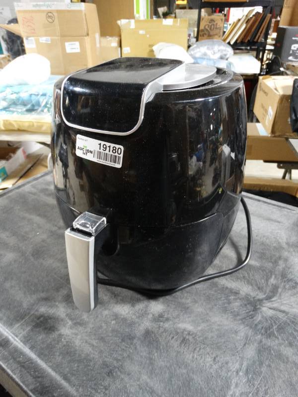 lot 19180 image: Aukuyee air fryer