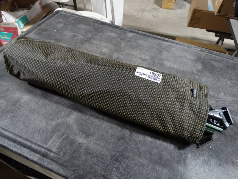 lot 19207 image: Desert Walker camping bag