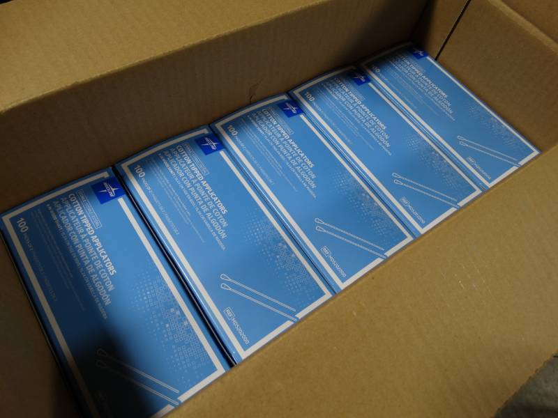 lot 19229 image: 5 cotton tip applicators