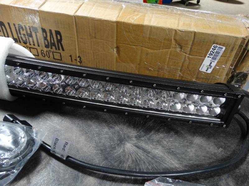 lot 19246 image: LED light bar