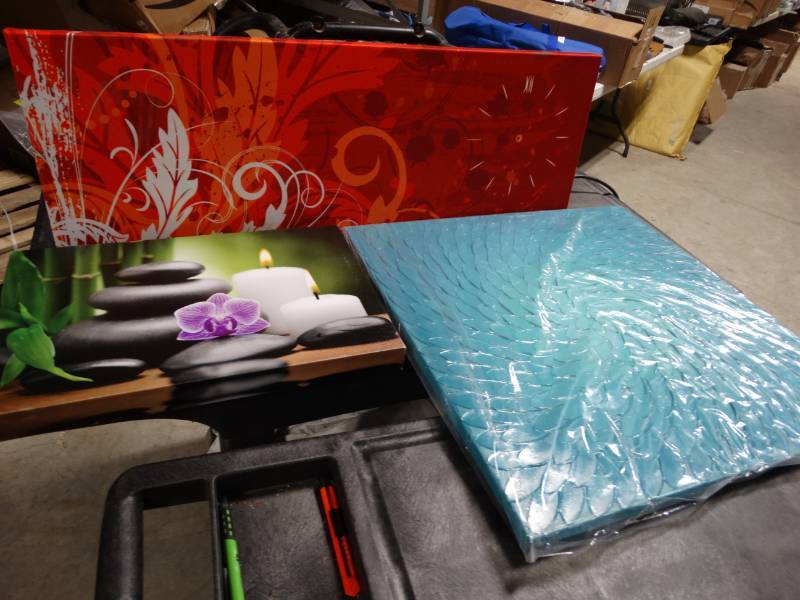 lot 19254 image: 2 prints and 1 art on canvas