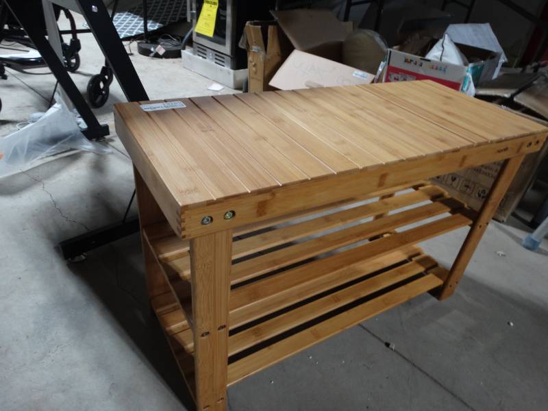 lot 19289 image: Homfa natural bamboo shoe rack.