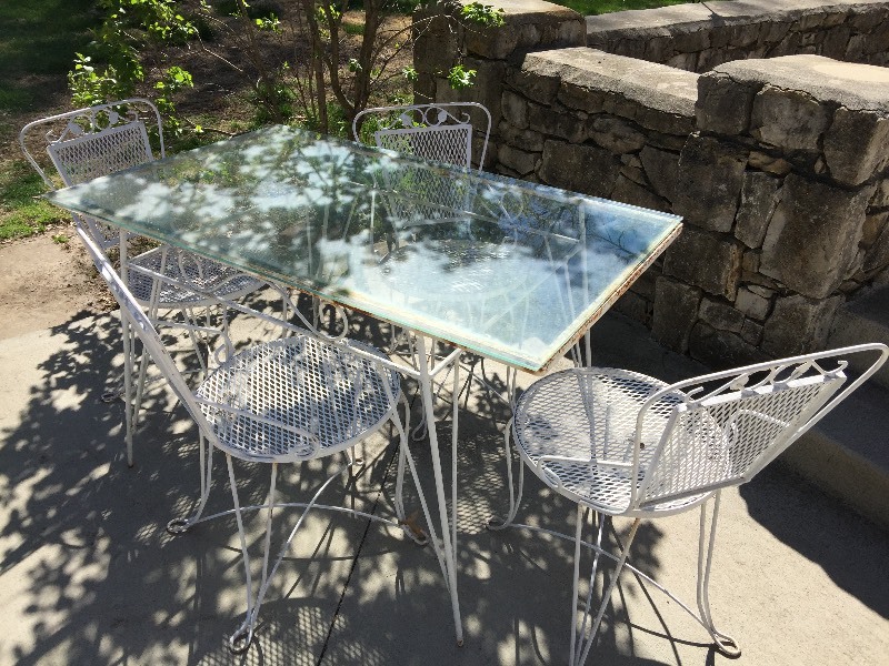 Outdoor Patio Table With Four Chairs Glass Table Top Rustic