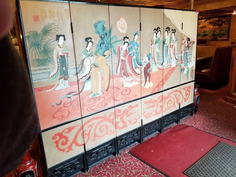 lot 9758 image: Asian Art Piece