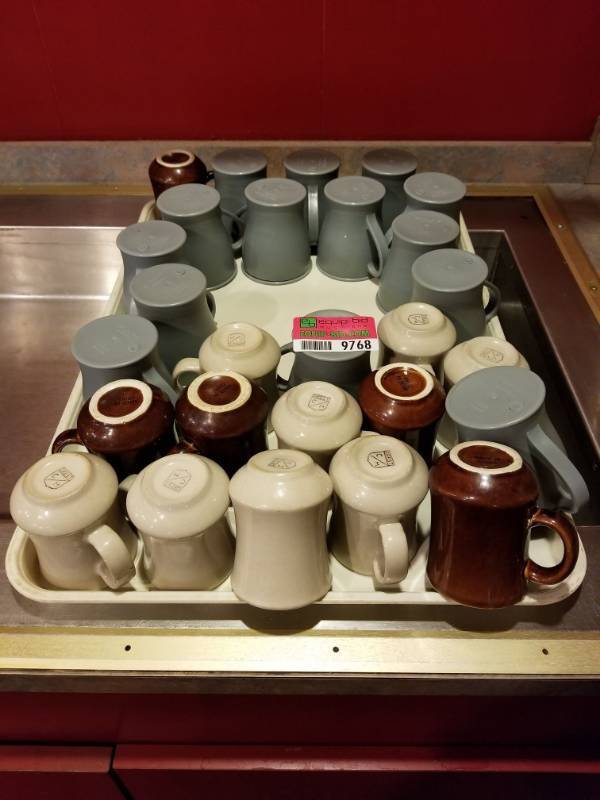 lot 9768 image: Coffee Cups and Tray