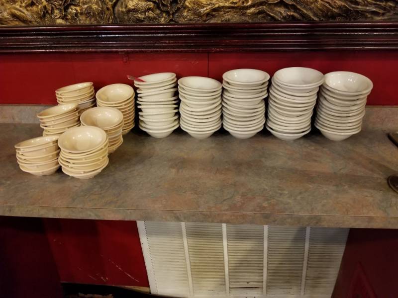 lot 9769 image: Small Ceramic and Plastic Sauce Bowls