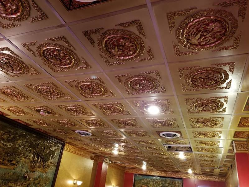 lot 9801 image: Ceiling Tiles In Room