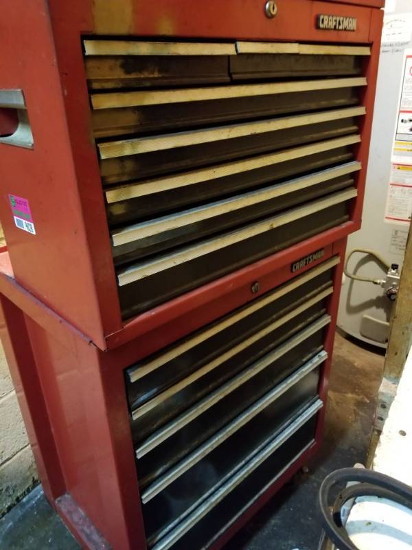 lot 9828 image: 11 Drawer Craftsman Toolbox