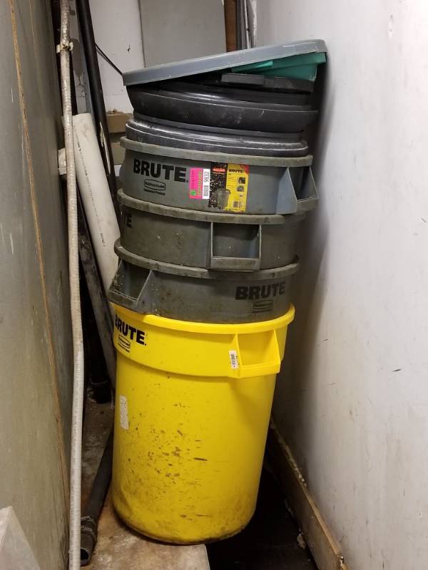 lot 9832 image: Stack of Trash Cans