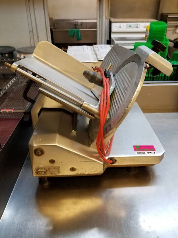 lot 9852 image: Electric Meat Slicer Model SM-12