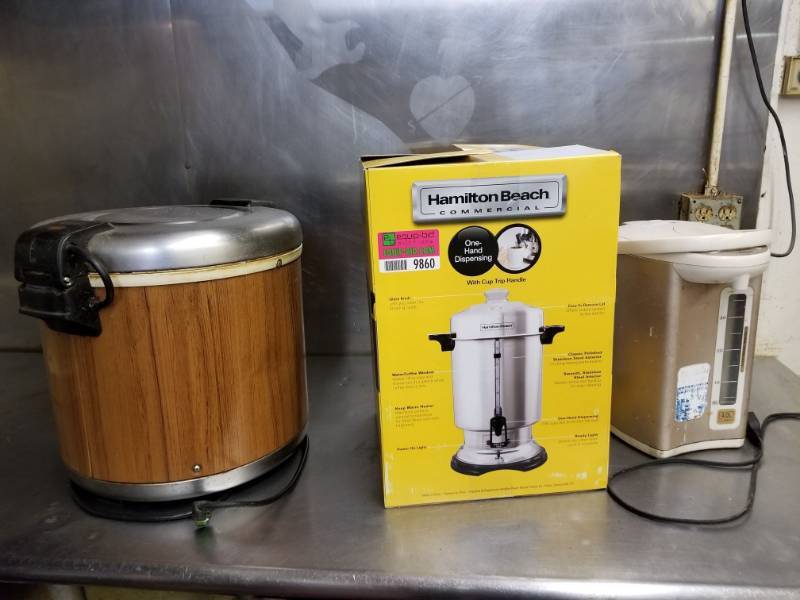 lot 9860 image: Rice Warmer, Hamilton Beach Coffee Dispenser