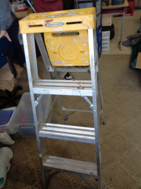 lot 6506 image: 4 Metal Ladder
