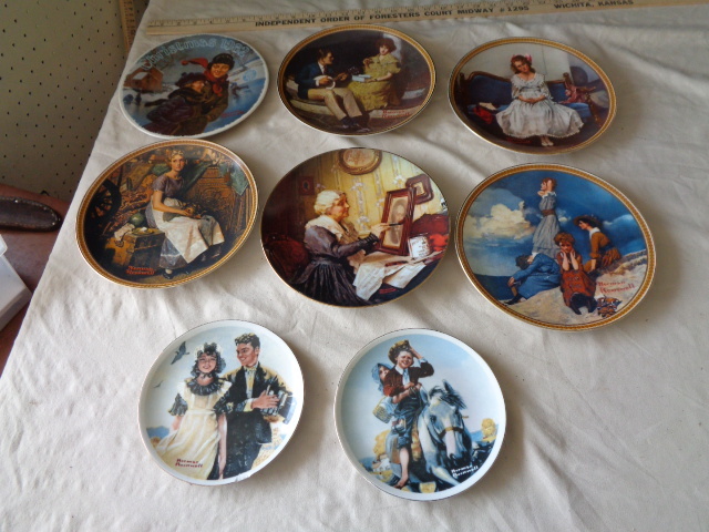 lot 6531 image: 5- 8 12, 1- 8 and 2-6 12 Norman Rockwell Plates